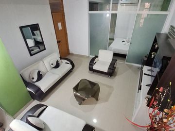 Este moderno hotel con amplio local comercial en el primer piso más sótano, cerca del aeropuerto, es una 'mina de oro' sin explotar.