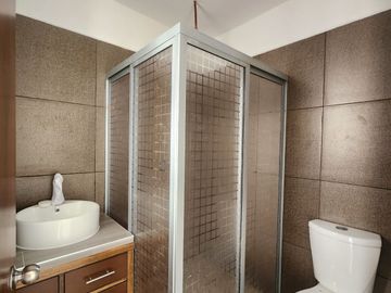 Casa nueva con recamara en Planta Baja y baño completo