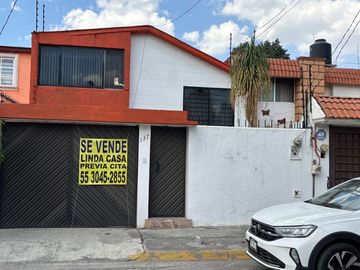 VENTA  LINDA CASA EN VALLE DORADO