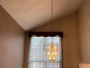 VENTA  LINDA CASA EN VALLE DORADO