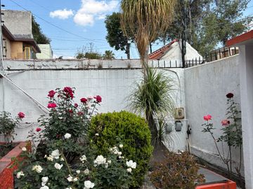 VENTA  LINDA CASA EN VALLE DORADO