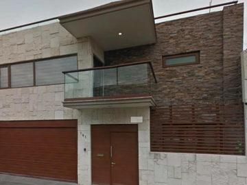 PRECIOSA CASA EN VENTA