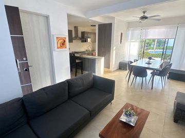 CASA EN VENTA EN RESIDENCIAL BALI PRIVADA WAIKOLOA 2