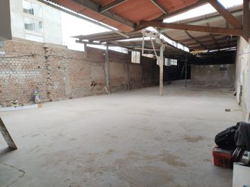 ¡OPORTUNIDAD ÚNICA EN BARRANCO: TERRENO AMPLIO, VENTA IDEAL PARA EMPRENDEDORES E INVERSIONISTAS