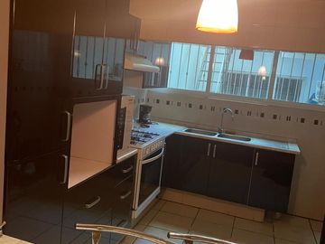 HERMOSA CASA DIVIDIDA EN DOS MODULOS
