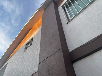 HERMOSA CASA DIVIDIDA EN DOS MODULOS