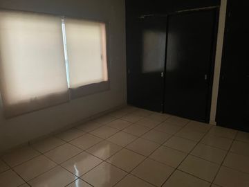 HERMOSA CASA DIVIDIDA EN DOS MODULOS