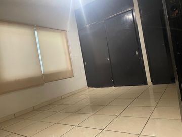 HERMOSA CASA DIVIDIDA EN DOS MODULOS