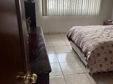 HERMOSA CASA DIVIDIDA EN DOS MODULOS
