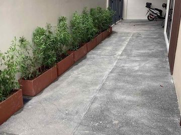5BR HOUSE & LOT; BF NORTHWEST - BF HOMES, PARANAQUE CITY - FOR SALE