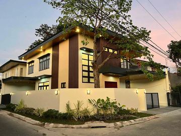 5BR HOUSE & LOT; BF NORTHWEST - BF HOMES, PARANAQUE CITY - FOR SALE