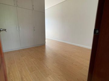 5BR HOUSE & LOT; BF NORTHWEST - BF HOMES, PARANAQUE CITY - FOR SALE