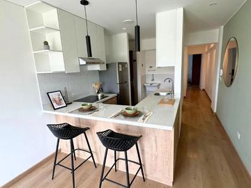 Vendo Moderno Departamento de Estreno en Surco !!