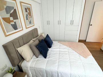 Vendo Moderno Departamento de Estreno en Surco !!