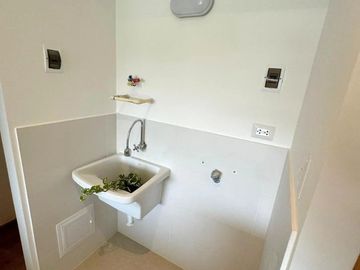 Vendo Moderno Departamento de Estreno en Surco !!