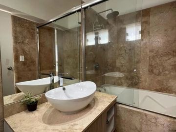 Venta Exclusivo Duplex en Surco limite Miraflores !!
