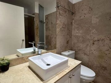 Venta Exclusivo Duplex en Surco limite Miraflores !!