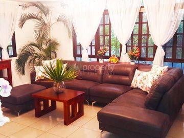 Southwoods Luxury Home - Carmona, Cavite
