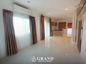 บ้านแฝดสองชั้น สิวารมณ์ เนเจอร์พลัส สุขุมวิท – บางปู (Sivarom Nature Plus Sukhumvit – Bangpu)