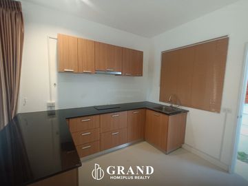 บ้านแฝดสองชั้น สิวารมณ์ เนเจอร์พลัส สุขุมวิท – บางปู (Sivarom Nature Plus Sukhumvit – Bangpu)