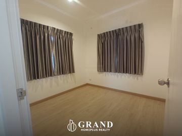 บ้านแฝดสองชั้น สิวารมณ์ เนเจอร์พลัส สุขุมวิท – บางปู (Sivarom Nature Plus Sukhumvit – Bangpu)