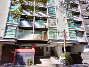 ¡Céntrico departamento, listo para habitar!
