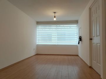 ¡Céntrico departamento, listo para habitar!