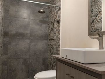 ¡Céntrico departamento, listo para habitar!