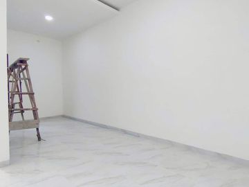 Rumah Siap Huni Posisi Sudut di Komplek Halton Palace Jalan Panglima Denai Menteng 7 Medan
