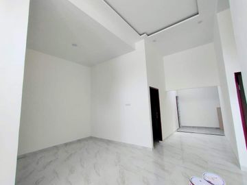 Rumah Siap Huni Posisi Sudut di Komplek Halton Palace Jalan Panglima Denai Menteng 7 Medan