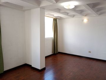 Venta de departamento de 77 m2 ubicado en Conjunto Terrazas de Poncean 1.
