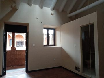 SE ALQUILA INMUEBLE PARA HOTEL EN EL CENTRO HISTÓRICO DEL CUSCO