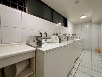 Se Vende 4d/3b/estac/bodega, Cristóbal Colon, Las Condes.