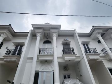 Rumah Ready 2 Lantai Di Cibubur Ciracas Jakarta Timur 5 Menit Ke Stasiun LRT