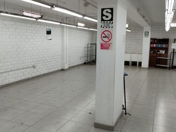 REMATO LOCAL EN VENTA CON ZONIFICACIÓN MIXTA EN EL DISTRITO DE SAN LUIS!!