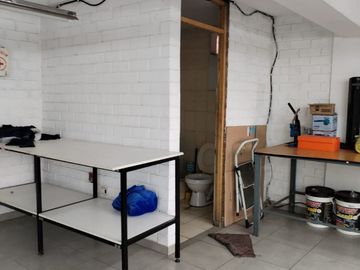 REMATO LOCAL EN VENTA CON ZONIFICACIÓN MIXTA EN EL DISTRITO DE SAN LUIS!!