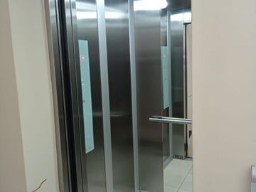 VENDO HERMOSO DEPARTAMENTO SUEPER AMPLIO EN URB PRIVADA EN CAYMA