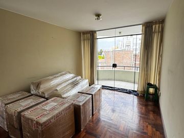 VENDO HERMOSO DEPARTAMENTO SUEPER AMPLIO EN URB PRIVADA EN CAYMA