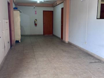 SE VENDE Local Comercial en Villaran