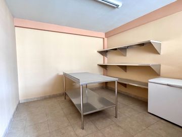 SE VENDE Local Comercial en Villaran