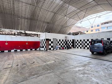 Se Vende Local Comercial en Av. Santa Rosa – San Juan de Lurigancho