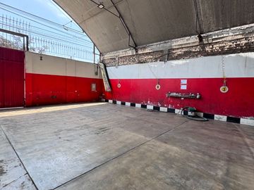Se Vende Local Comercial en Av. Santa Rosa – San Juan de Lurigancho