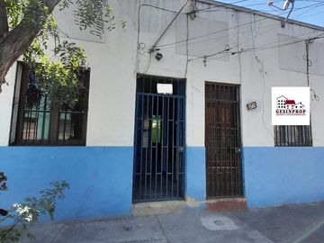 Casa sólida en Santiago Centro, Metro Ñuble.