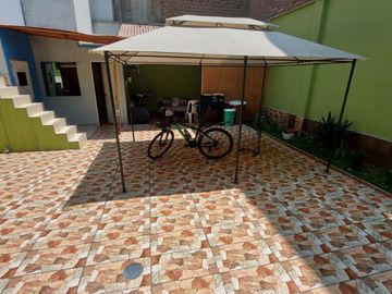 Vendo Departamento Lince 343M2, Cochera, Primer Piso