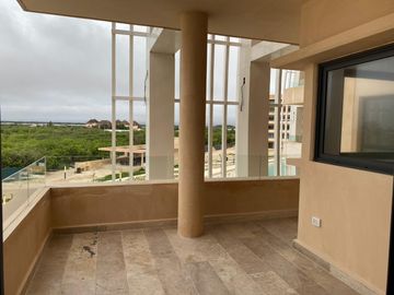 Venta de Departamento en Primera Fila Playa Telchac Yucatán.