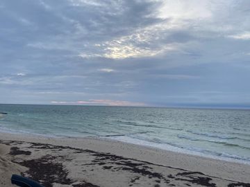 Venta de Departamento en Primera Fila Playa Telchac Yucatán.