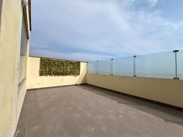 SAN MIGUEL: DEPARTAMENTO EN VENTA CON VISTA ESPECTACULAR