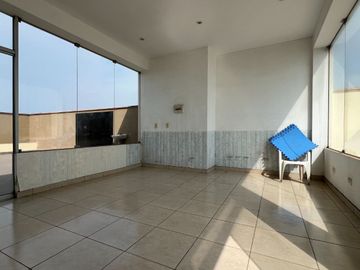 SAN MIGUEL: DEPARTAMENTO EN VENTA CON VISTA ESPECTACULAR
