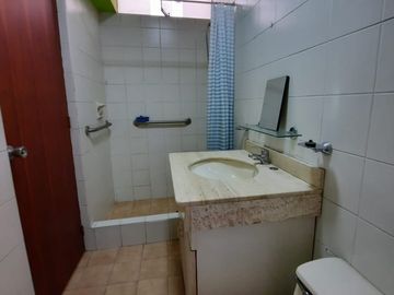 ¡OPORTUNIDAD EN BARRANCO, DEPARTAMENTO EN 2DO PISO!