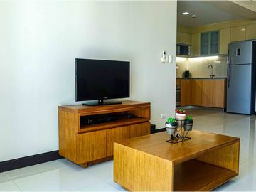 Luxurious 2-Bedroom Condo In 8 Newtown Boulevard, Mactan Island, Cebu, Philippines